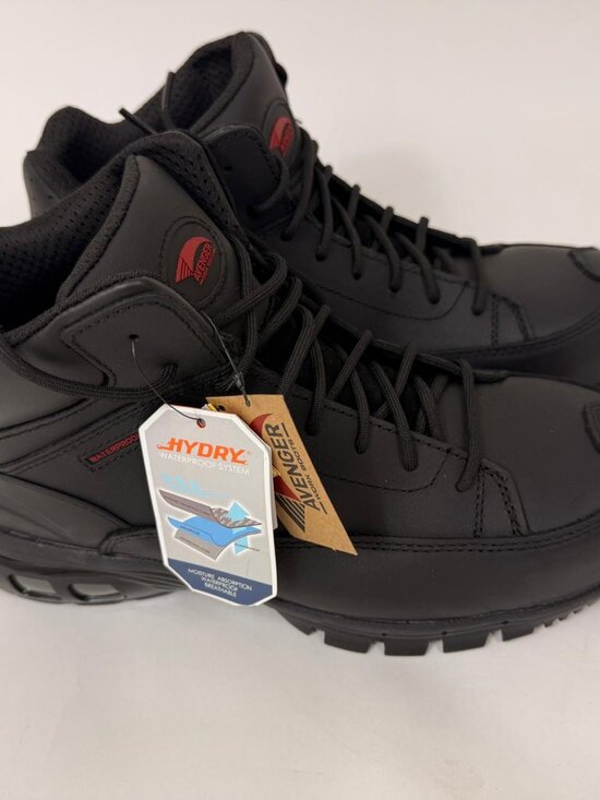 Avenger Safety Footwear A7248-M Waterproof Work Boots Sze 11 main image 6